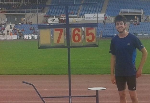 Πανελλήνιο ρεκόρ με 7,65 για τον Γρεβενιώτη αθλητή