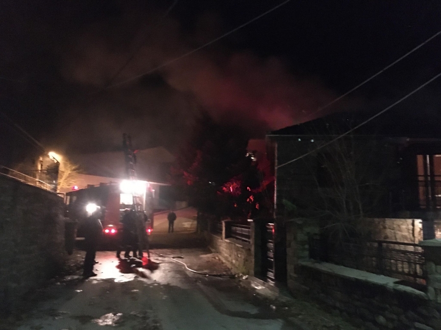 Πυρκαγιά σε οικία στα Πριόνια Γρεβενών (φωτο)