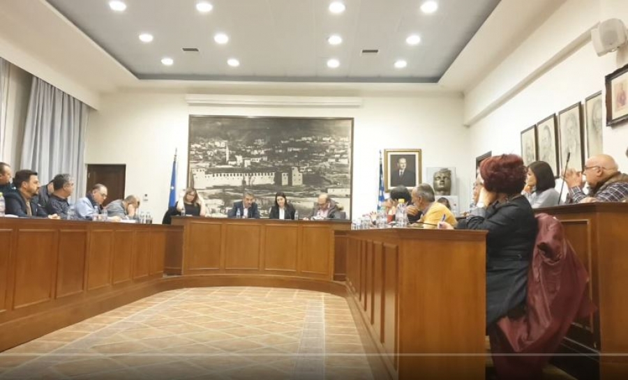 Η 4ωρη συνεδρίαση του Δημοτικού Συμβουλίου για Φυσικό Αέριο και Μεταναστευτικό (3video)
