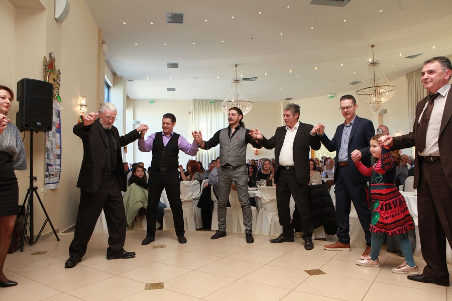 Ετήσιος χορός του Συλλόγου γρεβενιωτών Κοζάνης Ο Αιμιλιανός.