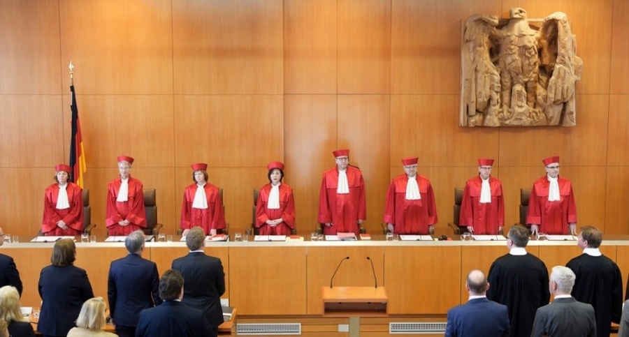 Συνταγματικό Δικαστήριο Γερμανίας: Αντισυνταγματικοί οι περιορισμοί στη θρησκευτική λατρεία λόγω κορωνοϊού