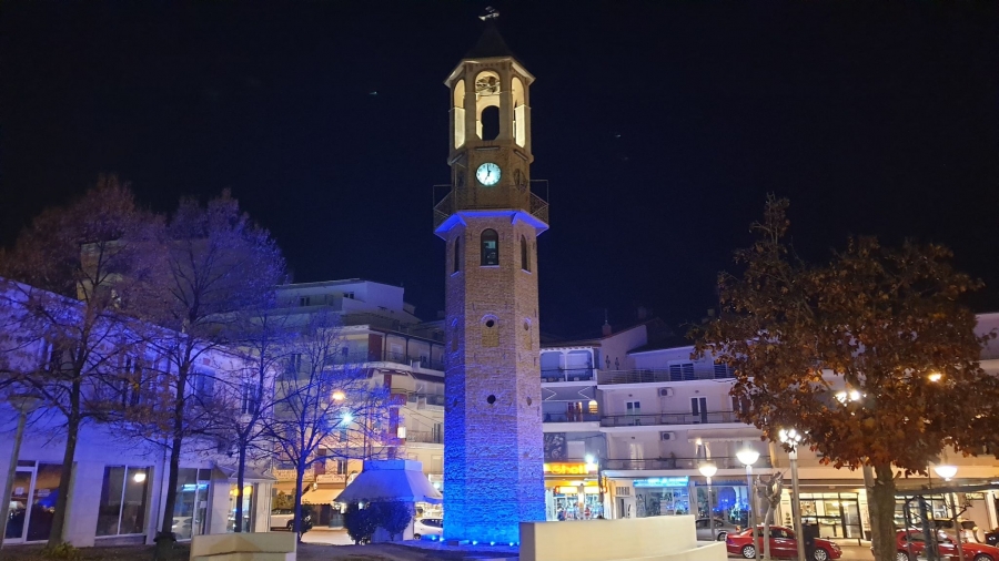 Δήμος Γρεβενών: Στο μπλε χρώμα του Διαβήτη το Ρολόι των Γρεβενών