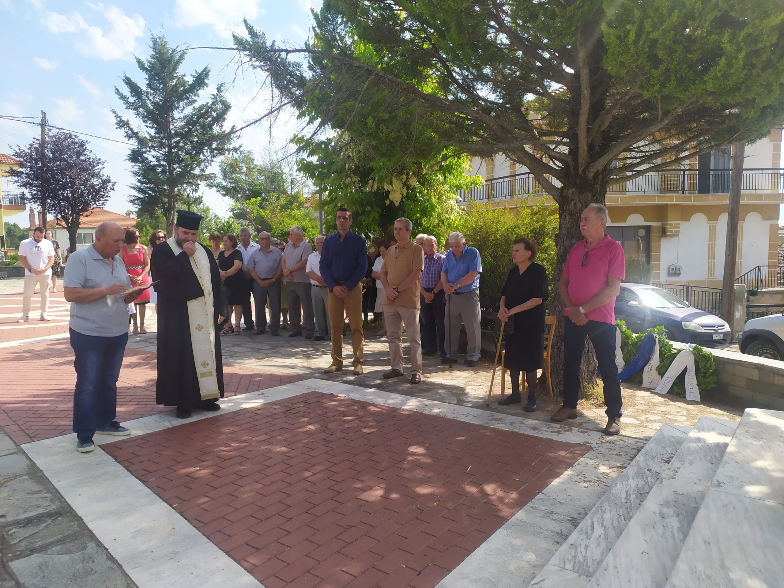 Πολιτιστικός Σύλλογος και Κοινότητα Αμυγδαλιών: Επιμνημόσυνη δέηση και κατάθεση στεφανιών για τους άμαχους νεκρούς της ναζιστικής θηριωδίας της 7ης Ιουλίου 1944