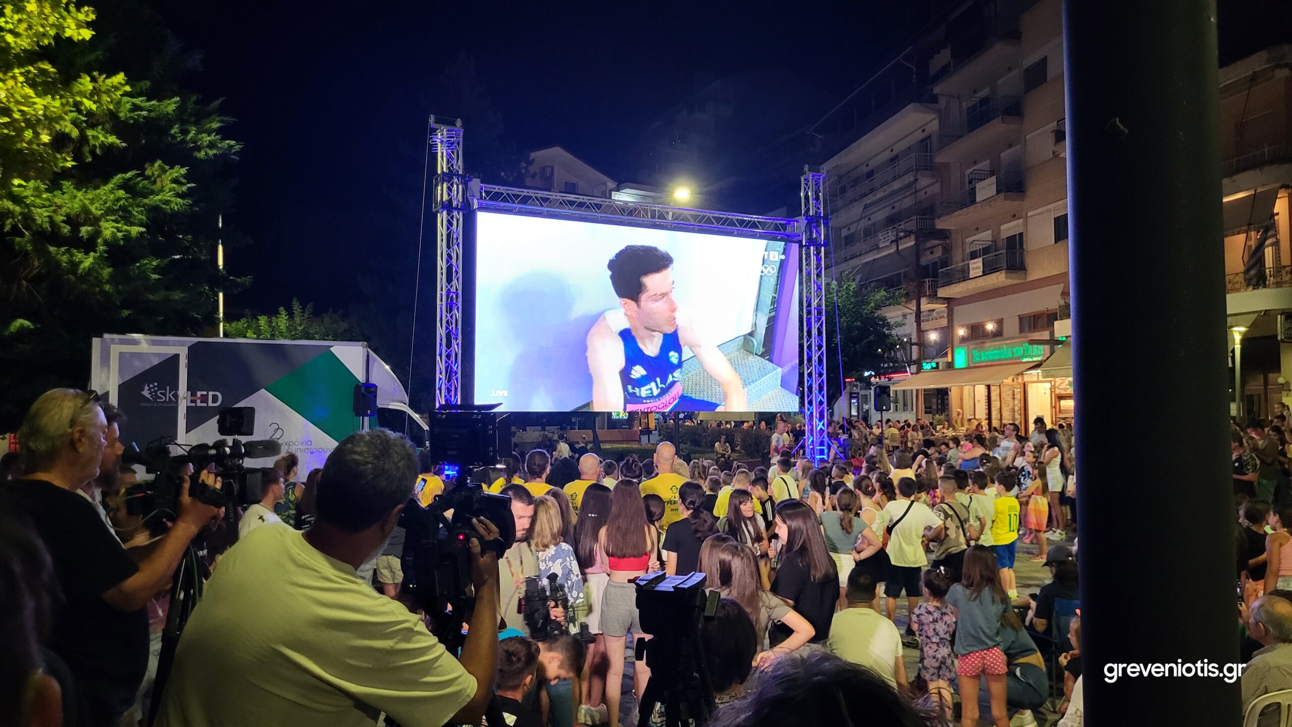Ο ασυναγώνιστος Μίλτος Τεντόγλου, ξανάγραψε ιστορία.