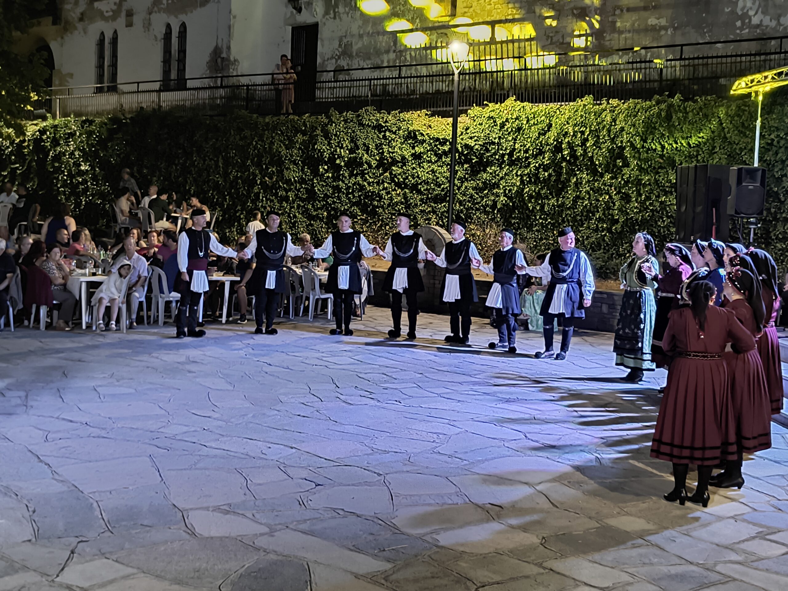 <strong>ΓΡΕΒΕΝΙΩΤΕΣ ΚΟΖΑΝΗΣ ΣΤΟΝ ΑΓΙΟ ΓΕΩΡΓΙΟ ΓΡΕΒΕΝΩΝ</strong>