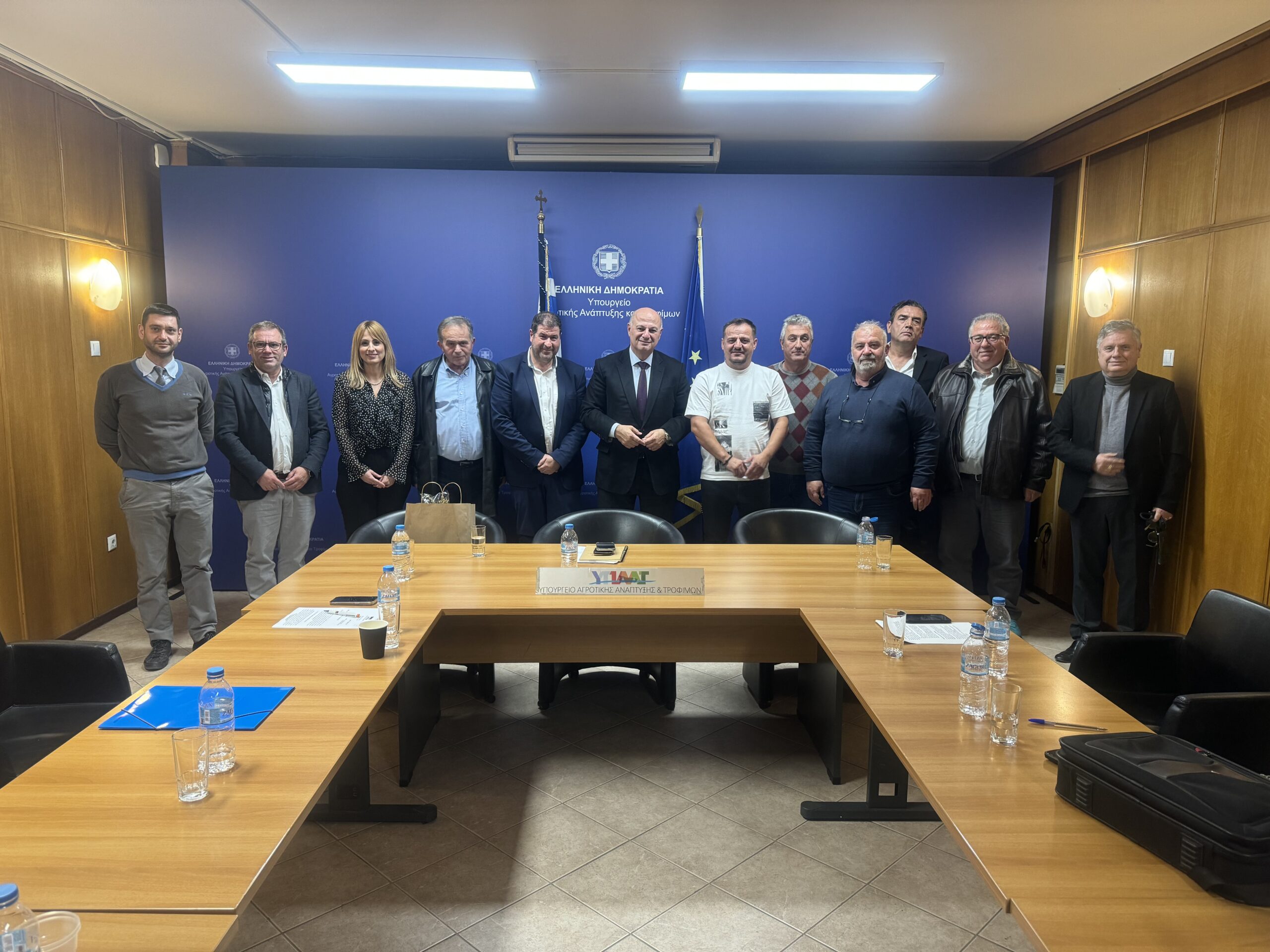 <strong>Συνάντηση με τον Υπουργό Αγροτικής Ανάπτυξης & Τροφίμων κ. Κώστα Τσιάρα για την Ενίσχυση του Αγροτικού Τομέα στα Γρεβενά</strong>
