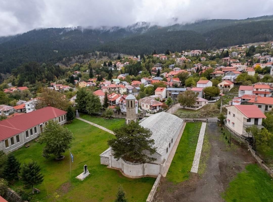 Ημερήσια εκδρομή στη Σαμαρίνα και Θεία Λειτουργία στον Ιερό Ναό της Μεγάλης Παναγιάς