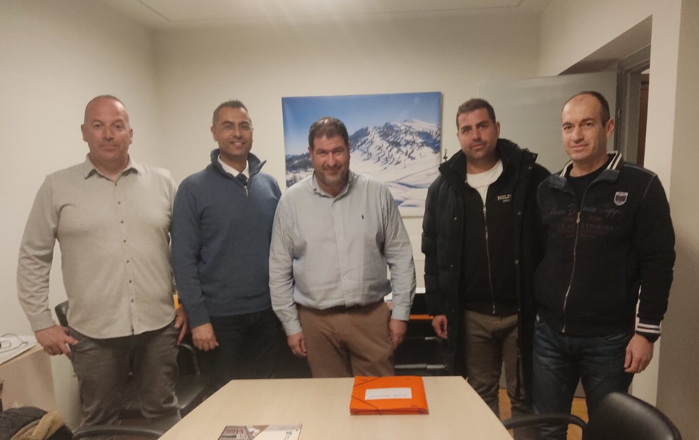 Θεσμική Συνάντηση με τον Βουλευτή Γρεβενών της Νέας Δημοκρατίας κ. Αθανάσιο Σταυρόπουλο.