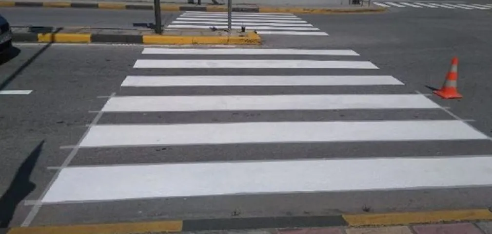 Δήμος Γρεβενών: Συνεχίζονται οι εργασίες διαγράμμισης επί της Οδού 13ης Οκτωβρίου.