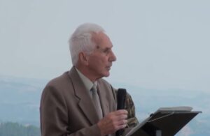 Στον δάσκαλο μου με αγάπη.