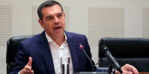Αλέξης Τσίπρας: «Παραιτούμαι από βουλευτής του ΣΥΡΙΖΑ, δεν παραιτούμαι από την πολιτική δράση»