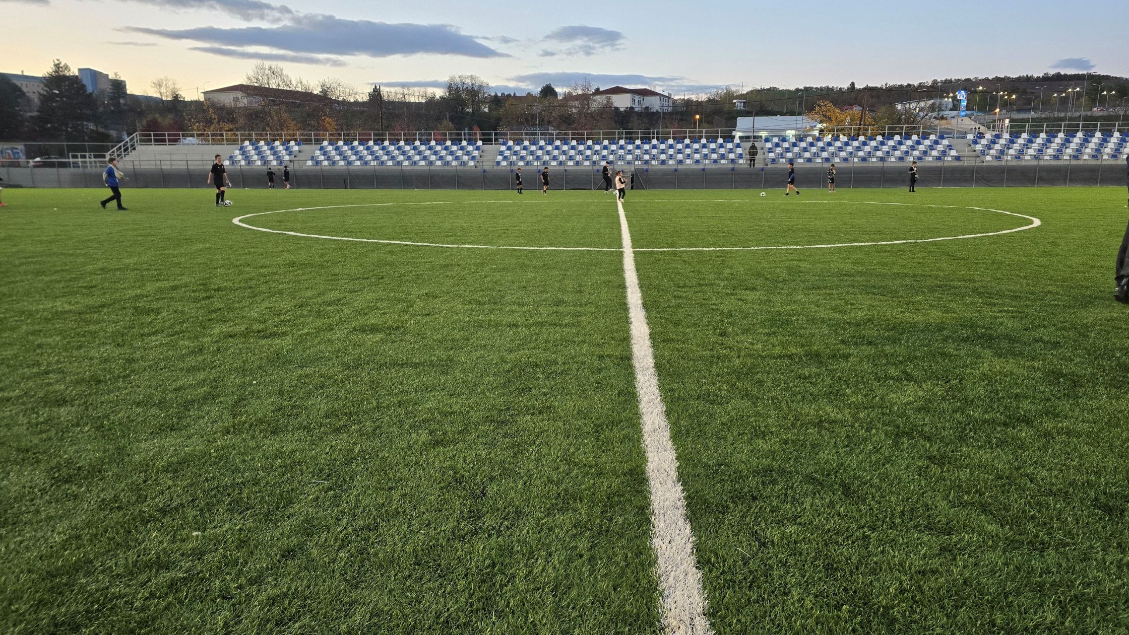 Περιφέρεια Δυτικής Μακεδονίας: Ολοκληρωμένη παρέμβαση ανακαίνισης στο Ενωσιακό γήπεδο της ΕΠΣ Γρεβενών