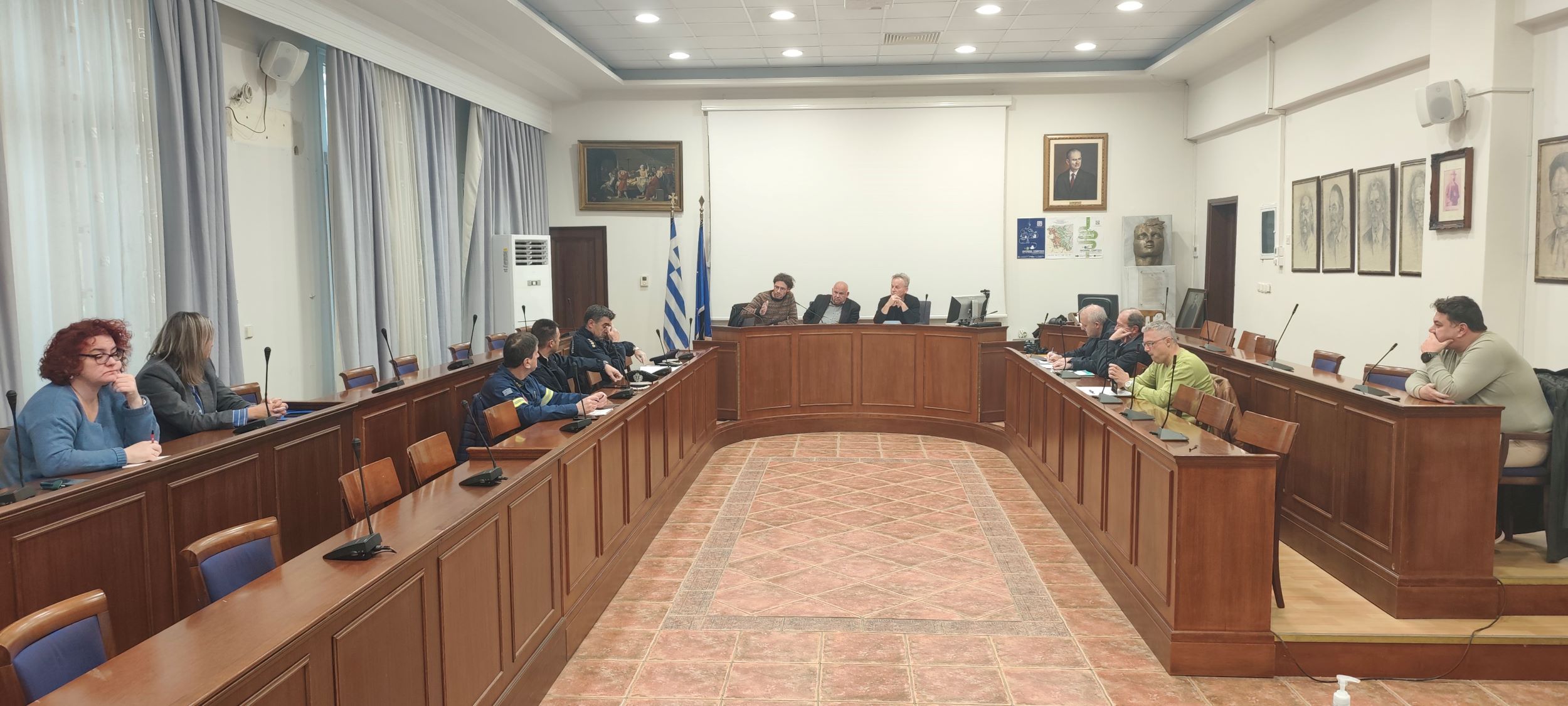 Δήμος Γρεβενών: Συντονισμός φορέων για ασφαλή χειμερινή περίοδο.