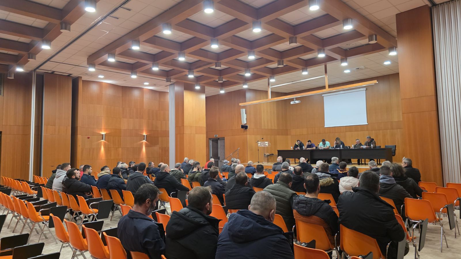 Ξεκινούν κινητοποιήσεις οι αγρότες. Τι αποφάσισαν. (video)