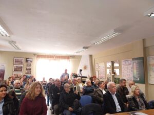 Xρώμιο Κοζάνης: Τα φλογερά μάτια της Άννας: Μια εκδήλωση βαθιάς συγκίνησης που πραγματοποιήθηκε στη μνήμη της Άννας Ράσσιου, που αφιέρωσε περισσότερα από 50 χρόνια στη Γεωκληρονομιά της Δυτικής Μακεδονίας (Φωτογραφίες)