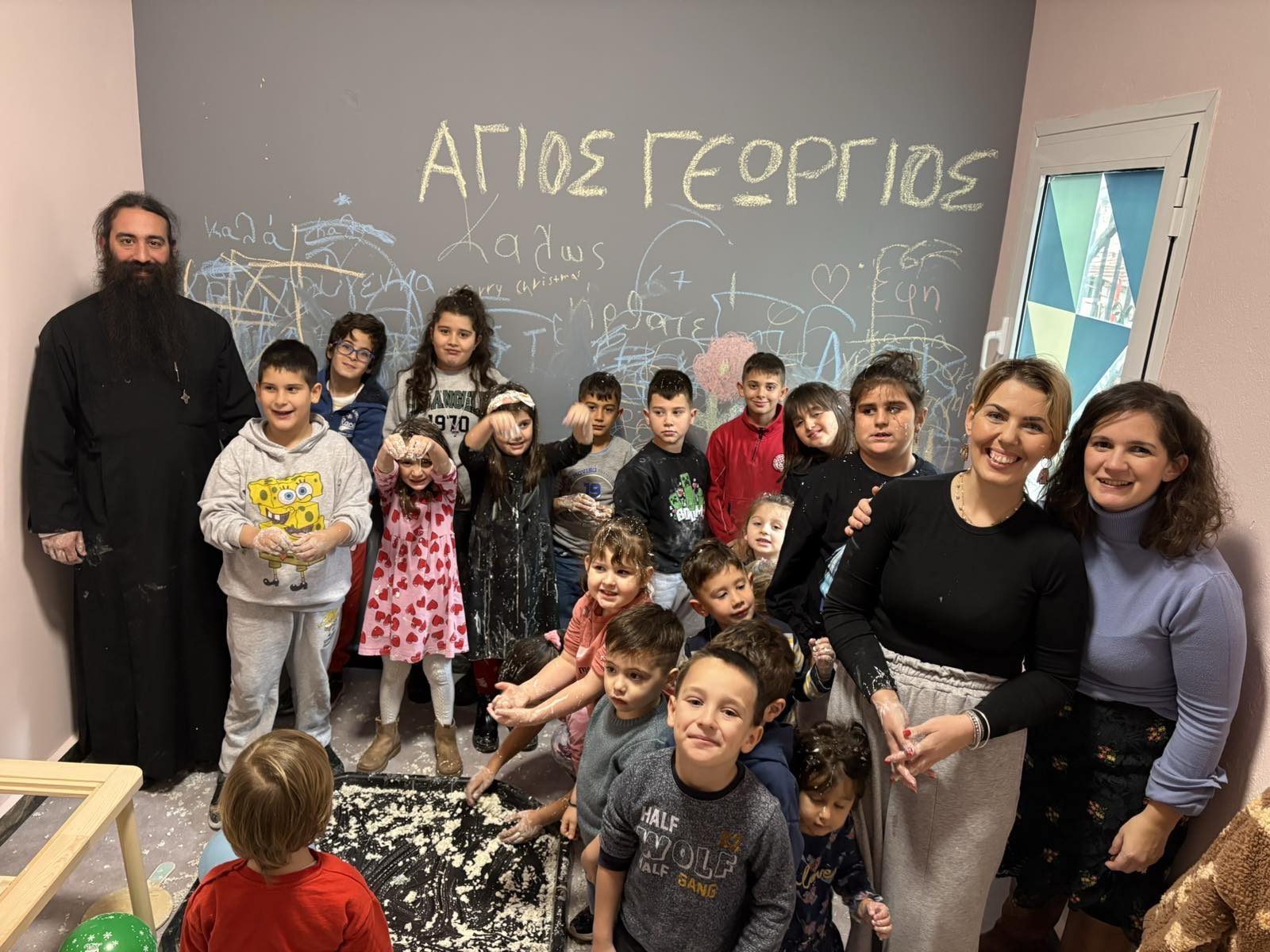 Βιωματική χριστουγεννιάτικη δράση για τα παιδιά της Ενορίας Αγίου Γεωργίου Βαροσίου