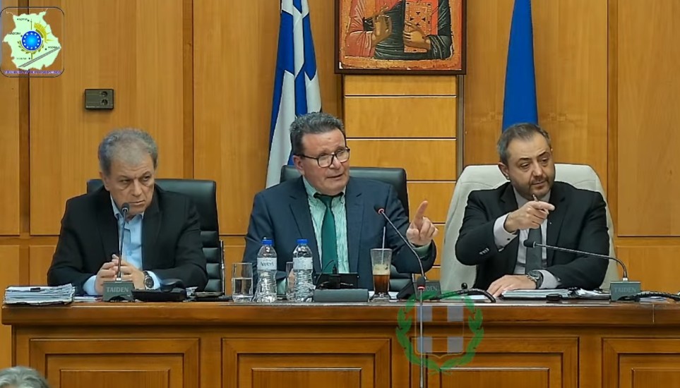 Η συζήτηση στο Περιφερειακό Συμβούλιο, για το θέμα των αντλησιοταμιευτικών έργων στους Δήμους Γρεβενών, Δεσκάτης και Σερβίων. 