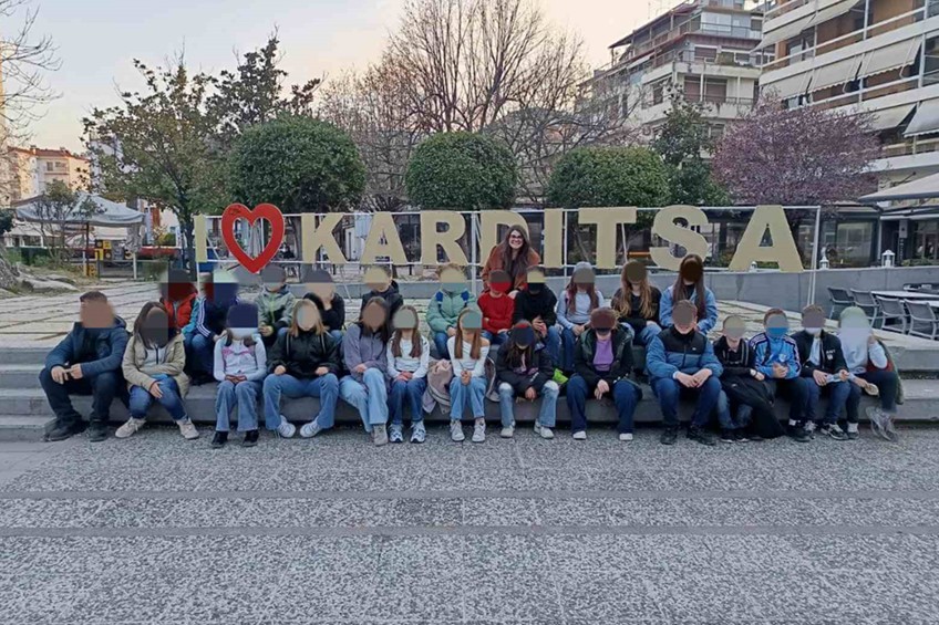 Εντυπωσιακή παρουσία του 2ου Δημοτικού Σχολείου Γρεβενών στο 44ο Διεθνές Φεστιβάλ Χορωδιών Καρδίτσας