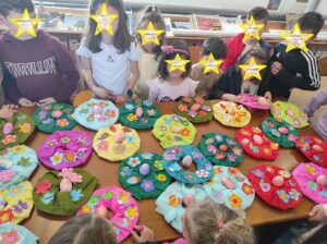 ΠΑΣΧΑΛΙΝΟ ΕΡΓΑΣΤΗΡΙ ΣΤΗ ΔΗΜΟΣΙΑ ΚΕΝΤΡΙΚΗ ΒΙΒΛΙΟΘΗΚΗ ΓΡΕΒΕΝΩΝ