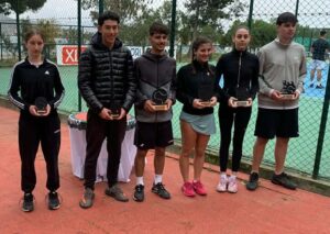 ΣΠΟΥΔΑΙΑ ΔΙΑΚΡΙΣΗ ΓΙΑ ΤΗΝ ΕΥΘΥΜΙΑ ΠΕΤΣΟΥΛΑ ΣΕ ΠΑΝΕΛΛΗΝΙΟ ΕΠΙΠΕΔΟ!