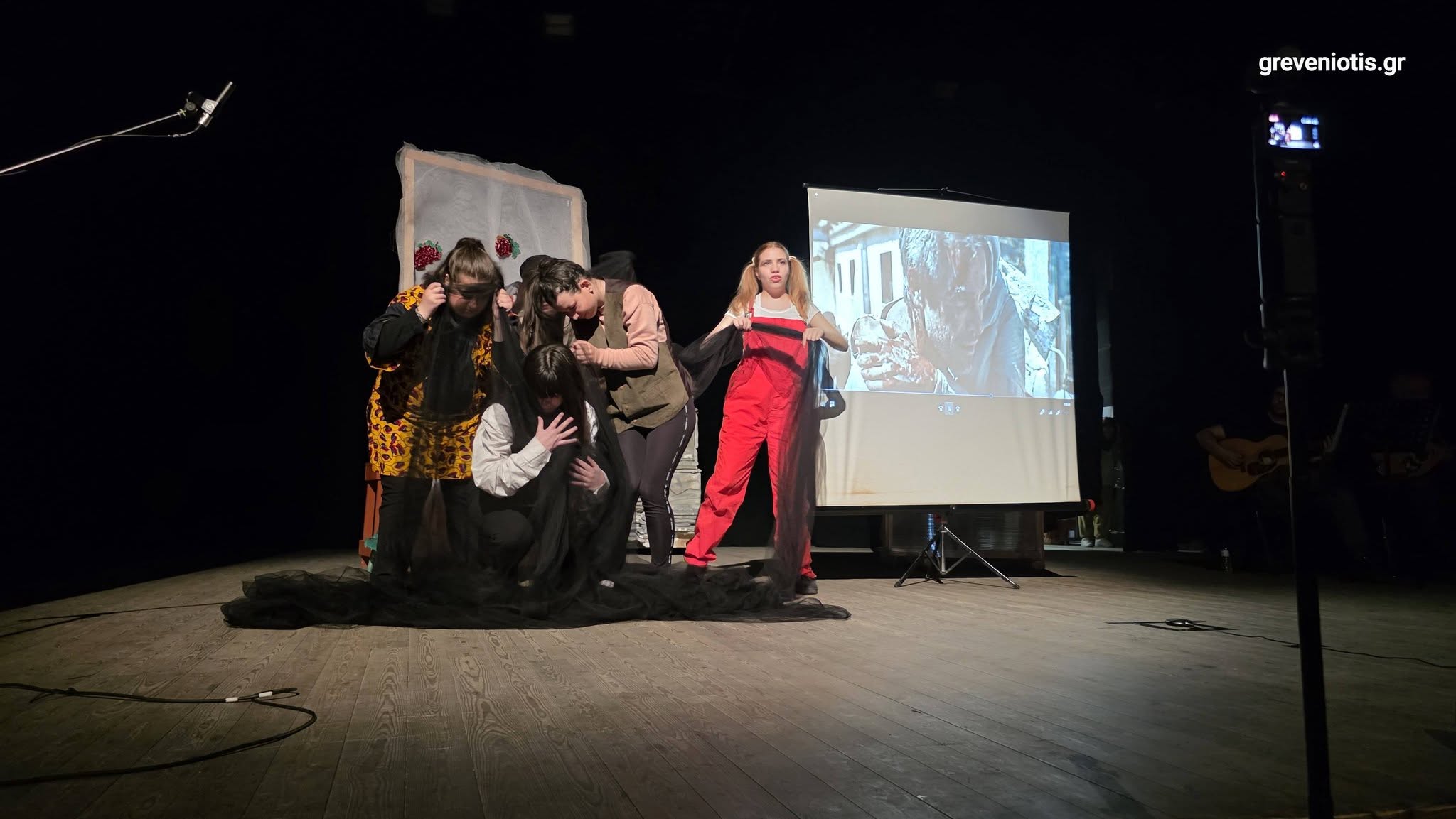 Άνοιξε η αυλαία για το 1ο Πανελλήνιο Μαθητικό Φεστιβάλ  «ΕΡΑΜΑΙ ΜΕΓΑ»