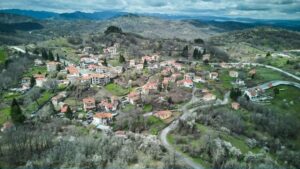 Το Λαογραφικό Μουσείο Κυπαρισσίου σας περιμένει.