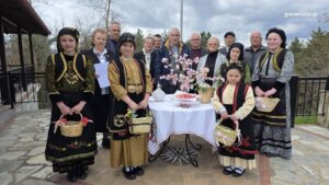 Το έθιμο της Λαζαρίνας  από το τμήμα του Δημοτικού Ωδείου Γρεβενών «Οι Παραδοσιακοί» (βίντεο)