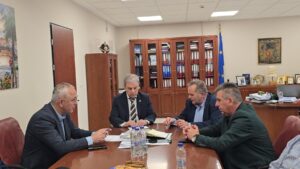 Υπογραφή Προγραμματικής Σύμβασης για την «Ολοκληρωμένη διεύρυνση των αιτιών υποβάθμισης και στρατηγικές ενίσχυσης της καλλιέργειας σιτηρών στην περιοχή των Γρεβενών»