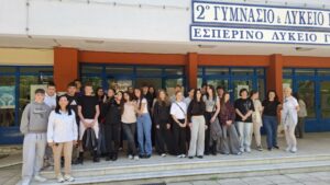 ΥΠΟΔΟΧΗ ΜΑΘΗΤΩΝ ΚΑΙ ΕΚΠΑΙΔΕΥΤΙΚΩΝ ΑΠΟ ΤΗΝ ΠΟΛΩΝΙΑ ΚΑΙ ΤΗ ΣΛΟΒΑΚΙΑ ΑΠΟ ΤΟ2ο ΓΥΜΝΑΣΙΟ ΓΡΕΒΕΝΩΝ