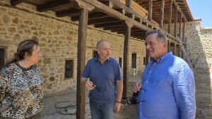 Επίσκεψη του Αντιπεριφερειάρχη Γρεβενών στην Ιερά Μονή Παμμεγίστων Ταξιαρχών. (Βίντεο-φωτογραφίες)