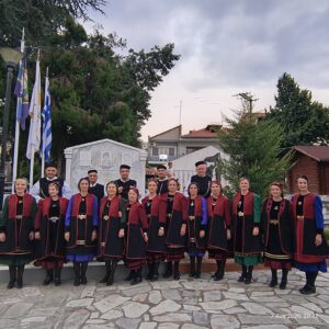 Το χορευτικό των Γρεβενιωτών Κοζάνης στη Δεσκάτη