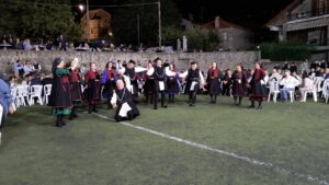 Το χορευτικό των Γρεβενιωτών Κοζάνης στην Κλεισούρα Καστοριάς (Φωτογραφίες)