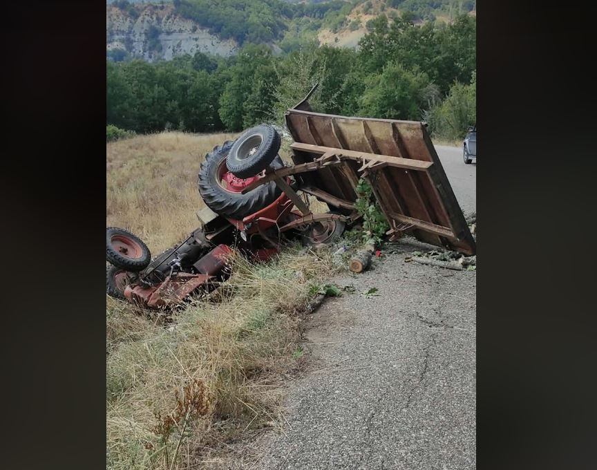55χρονη καταπλακώθηκε από τρακτέρ φορτωμένο ξύλα και σκοτώθηκε