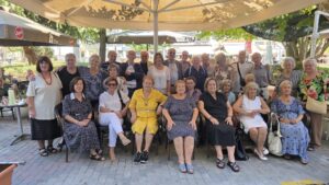60 χρόνια μετά ξανά μαζί – Μια συνάντηση γεμάτη αναμνήσεις (βίντεο-φωτογραφίες)