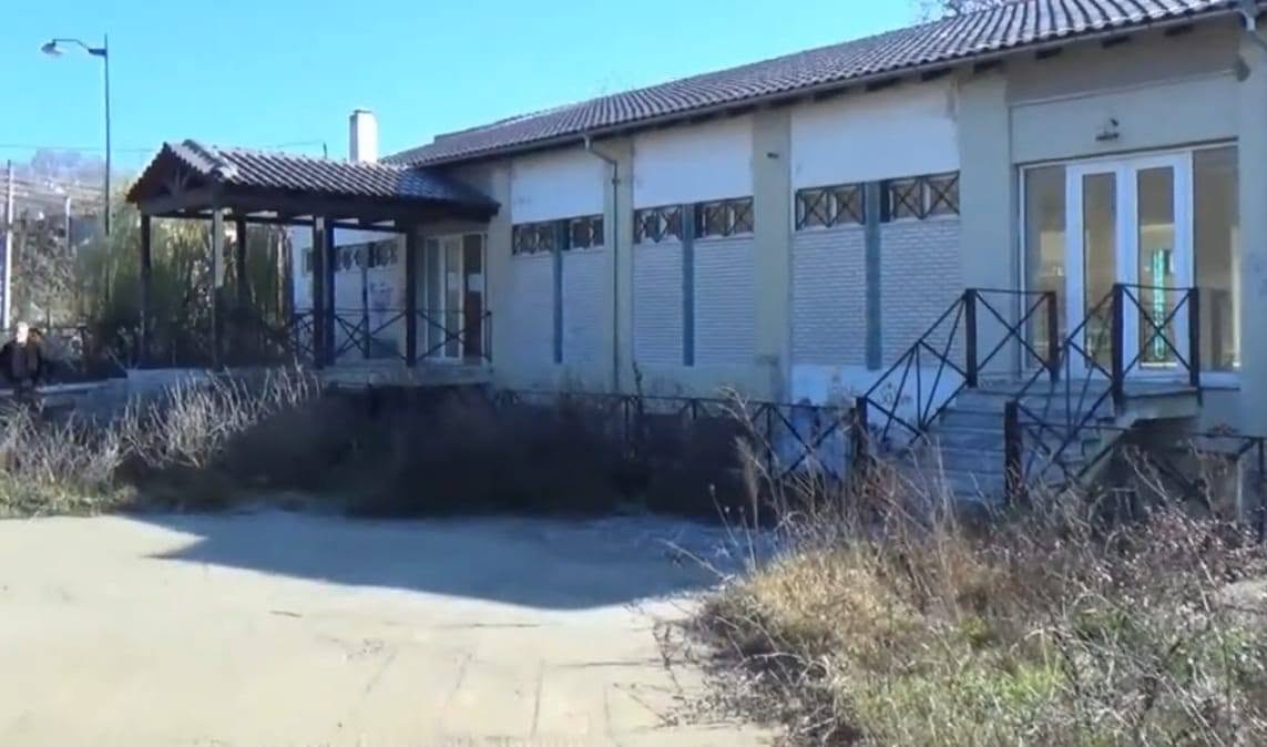 ΓΡΕΒΕΝΑ: ΤΟ ΠΟΛΕΜΙΚΟ ΜΟΥΣΕΙΟ ΠΟΥ ΕΜΕΙΝΕ ΣΤΑ ΧΑΡΤΙΑ