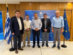 Εθιμοτυπικές συναντήσεις με την πολιτική ηγεσία των Υπουργείων Παιδείας και Αθλητισμού.