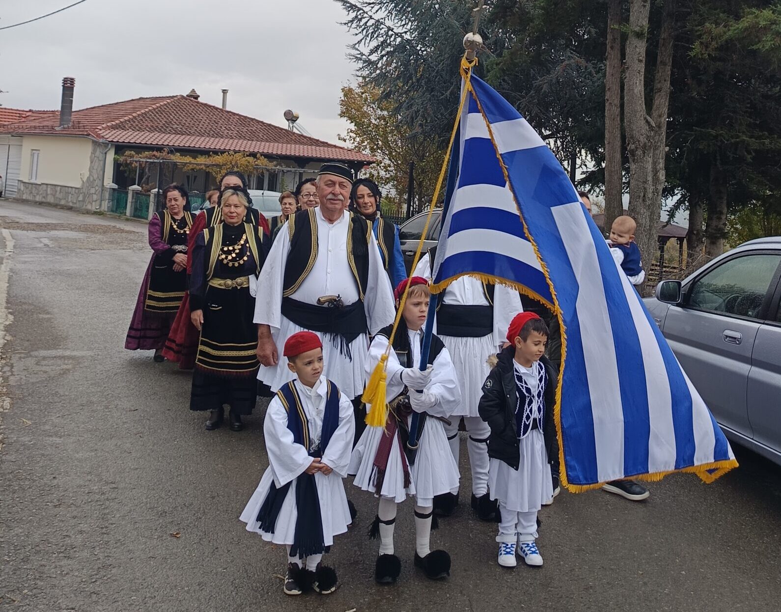 Με μεγάλη επιτυχία πραγματοποιήθηκαν οι εκδηλώσεις για την 28η Οκτωβρίου στις Αμυγδαλιές