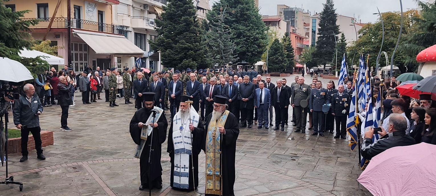 Δήμος Γρεβενών: Με λαμπρότητα και συγκίνηση ο εορτασμός των 114ων Ελευθερίων της πόλης.